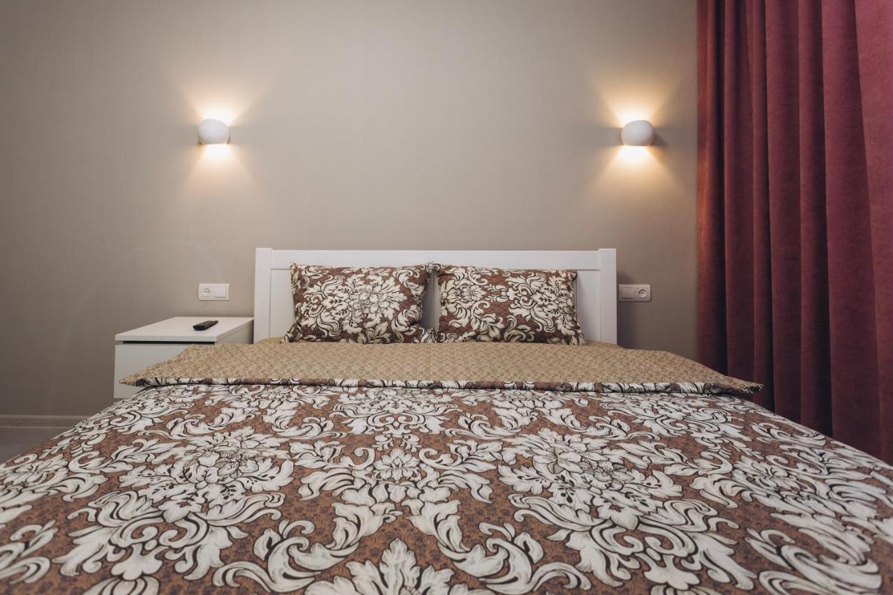Center Apartments Sumy Bagian luar foto